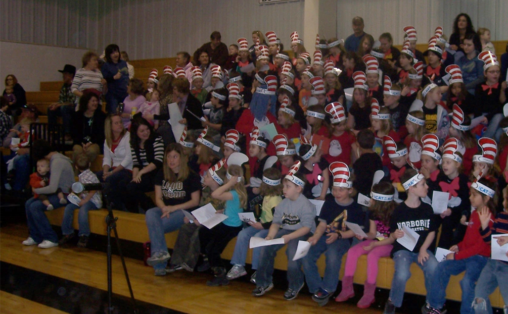 Cat and the Hat Visits Norborne Elementary School KMZU The Farm 100.7 FM