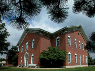 Clarence Woman Faces Child Endangerment, Returns to Court