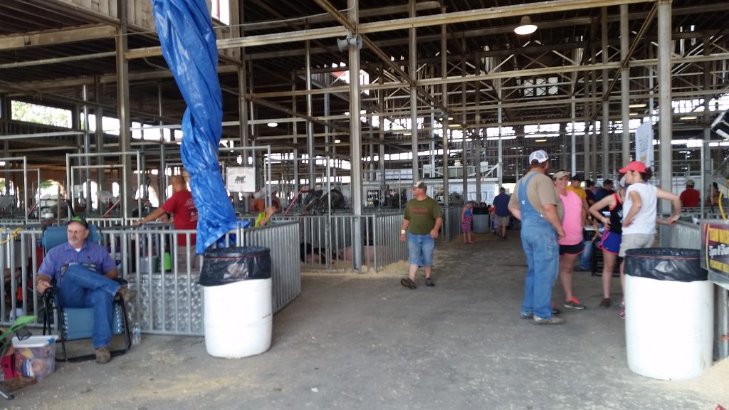 Opening day of the Missouri State Fair KMZU The Farm 100