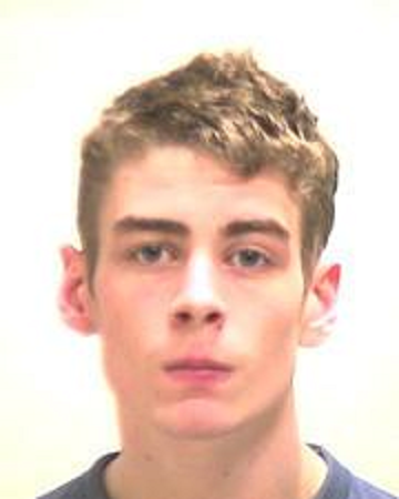 Man charged with fleeing from Clinton County courtroom to appear