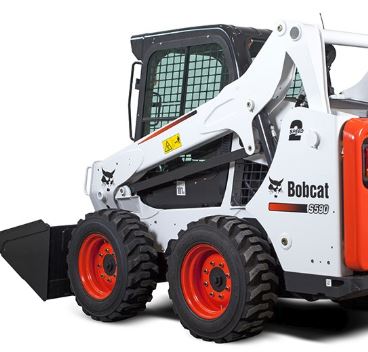 Bobcat accident kills a California Missouri man