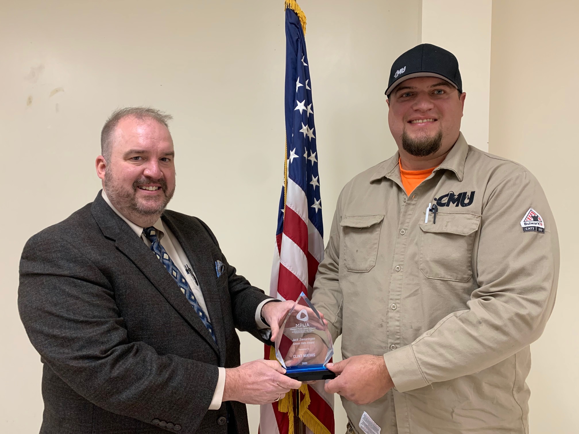 Carrollton Utility superintendent presented with public utilities award